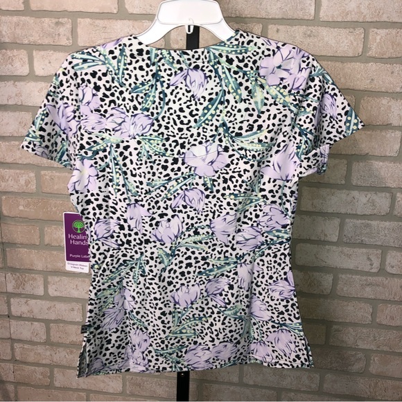 Healing Hands Purple Label Grosgrain Ribbon V-neck cheetah floral scrub top - Picture 5 of 7